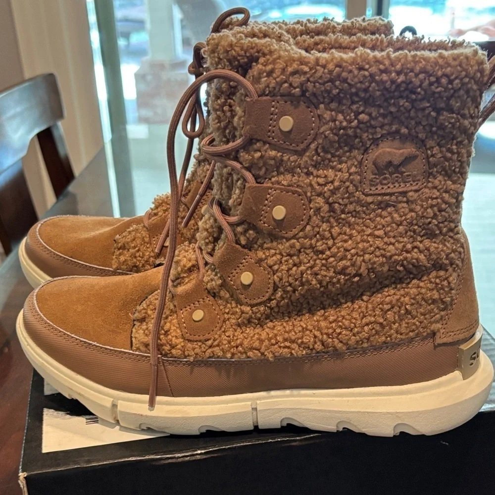Sorel Explorer II Joan Cozy Brown Boots